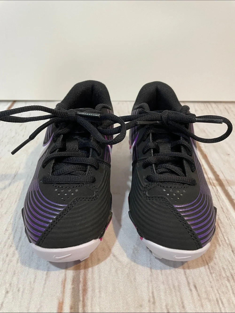 Nike Girls Softball Baseball Cleats Kids 11C Black Purple Like New T-Ball